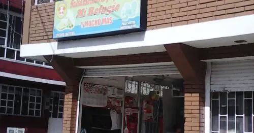 SALSAMENTARIA Y QUESERIA MI REFUGIO Y MUCHO MAS SALSAMENTARIA Y QUESERIA MI REFUGIO Y MUCHO MAS